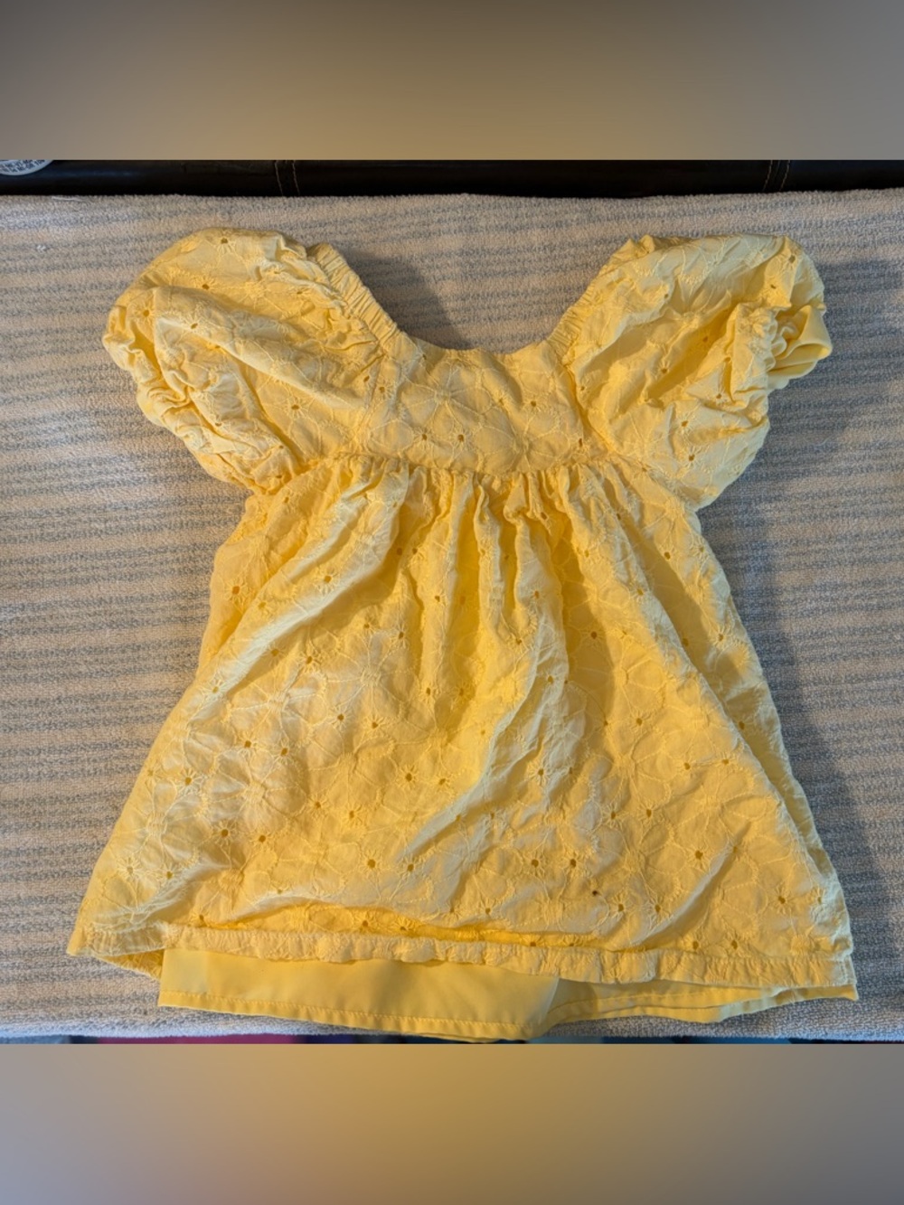 Cat & Jack Yellow Eyelet Puff-Sleeve Top